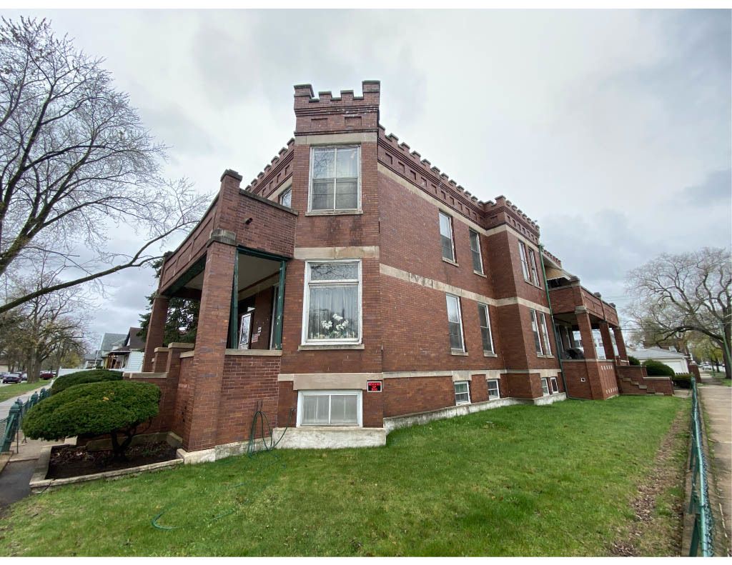 13402 Buffalo Avenue — Chicago, IL 60633