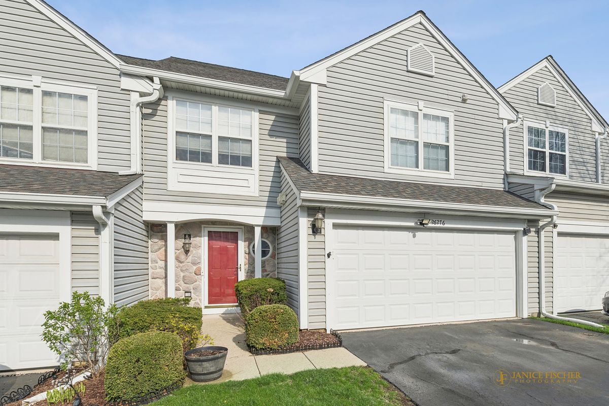 26276 Vista Court, Ingleside, IL 60041