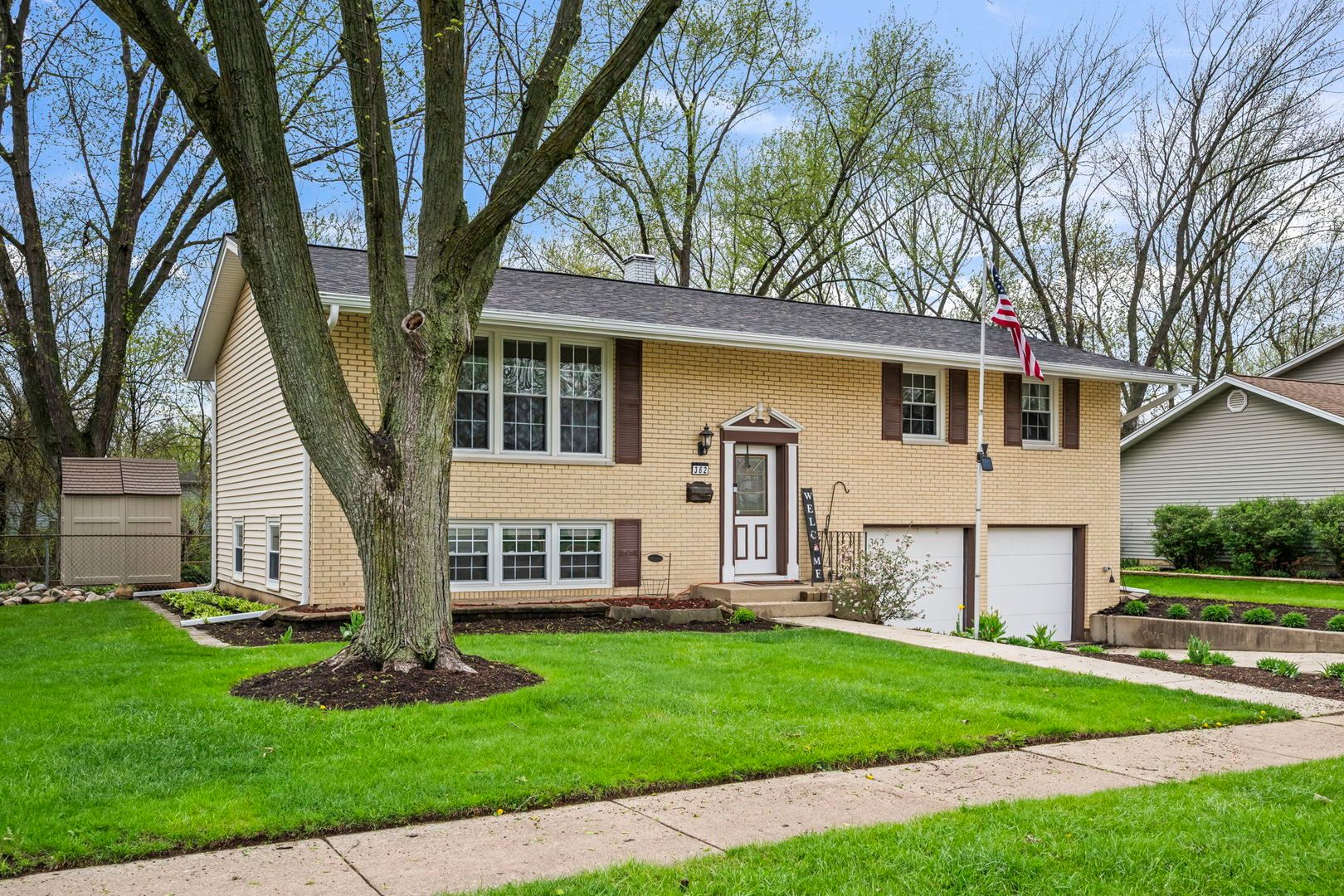 362 N Winston Drive — Palatine, IL 60074