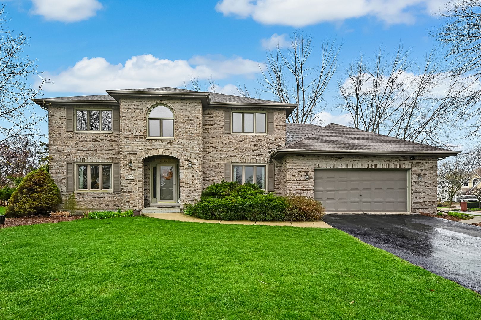7757 Coventry Lane — Frankfort, IL 60423