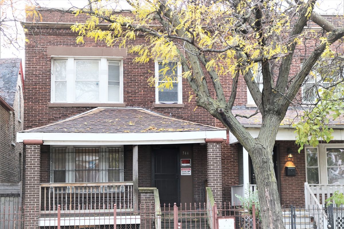 744 Kostner Avenue, Chicago, IL 60624