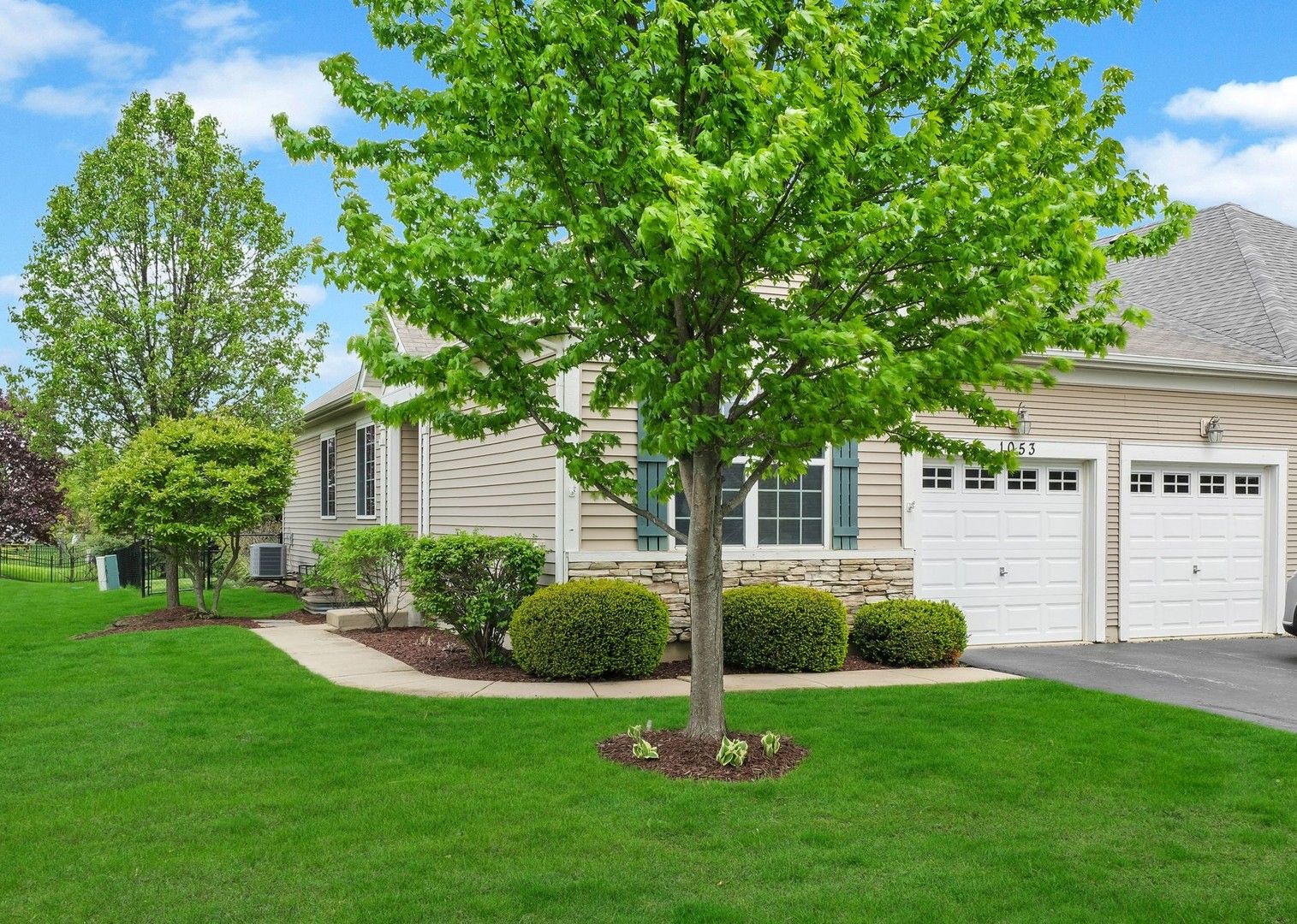 1053 Canary Avenue — Yorkville, IL 60560