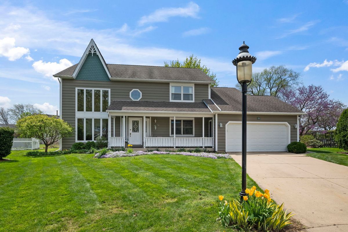 59 Sylvan Court, Elk Grove Village, IL 60007