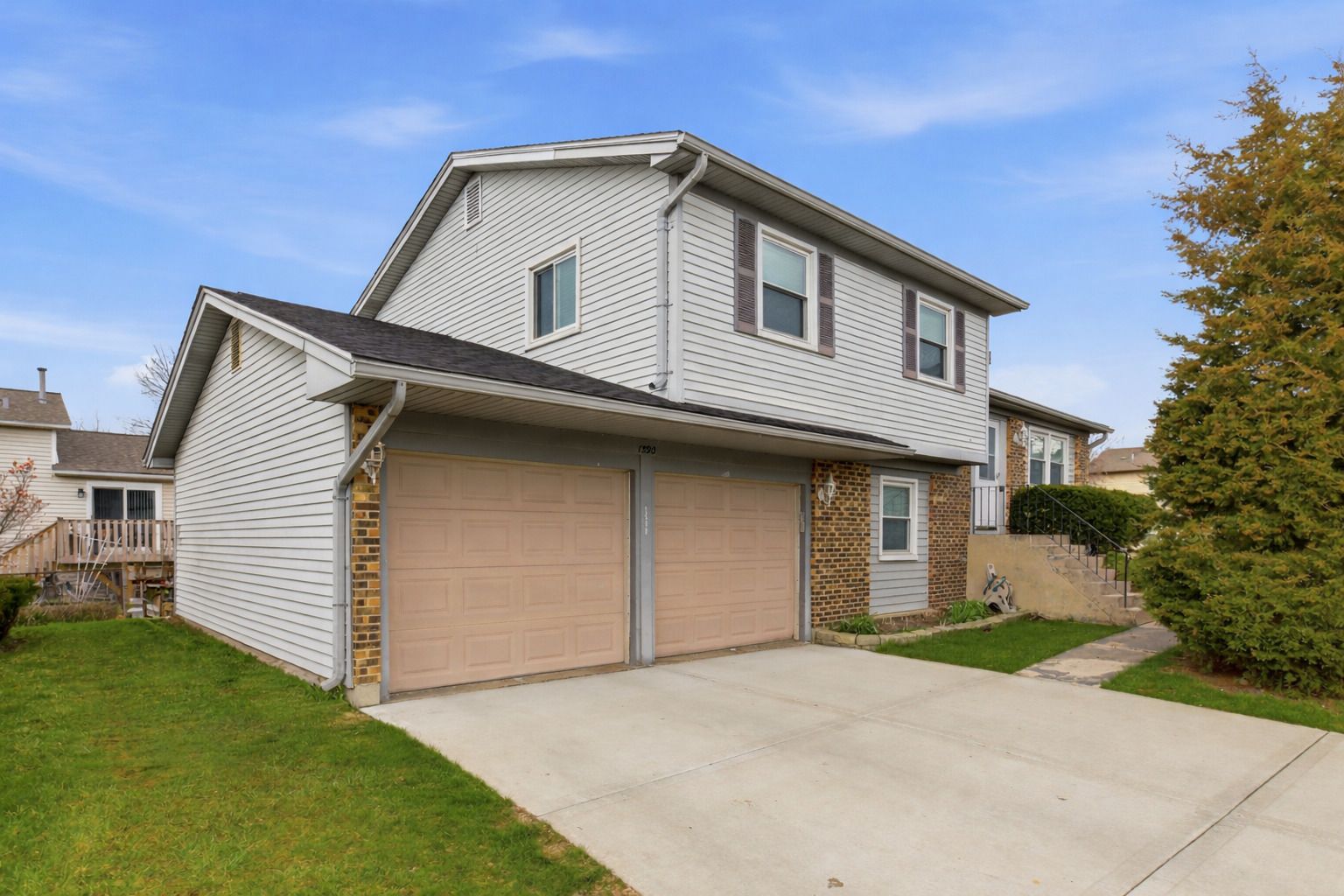 1590 Bayside Court — Hoffman Estates, IL 60192