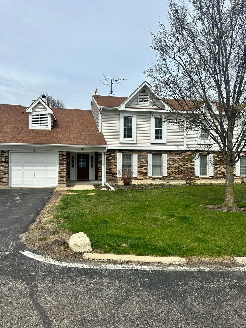 848 Chasefield Lane, Crystal Lake, IL 60014