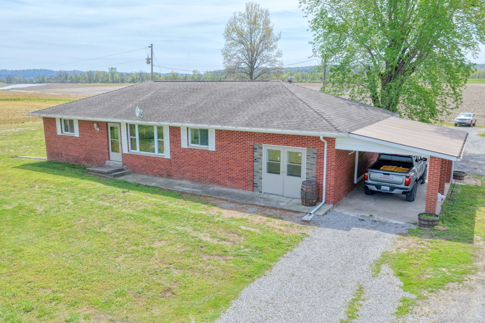 3992 Neunert Road — Jacob, IL 62950