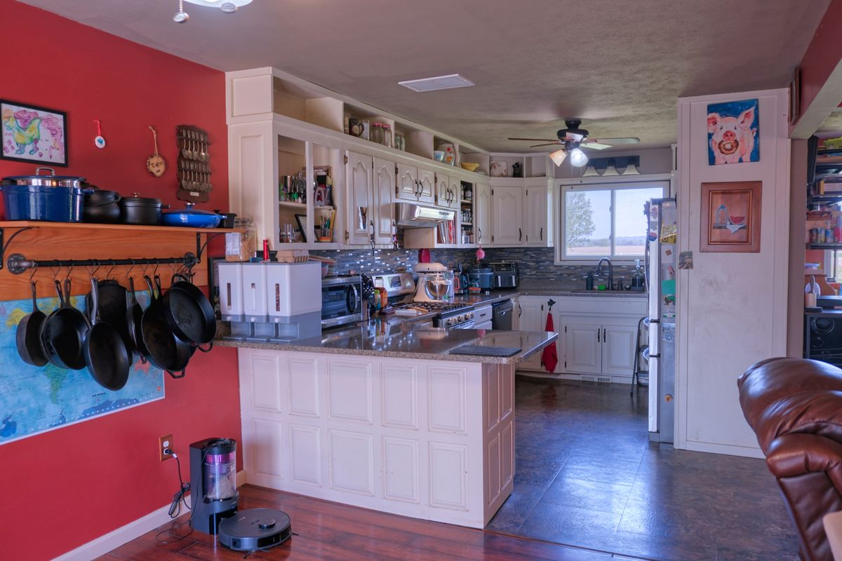 3992 Neunert Road, Jacob, IL 62950