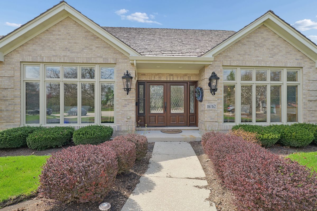 16762 Deer Path Drive, Homer Glen, IL 60491