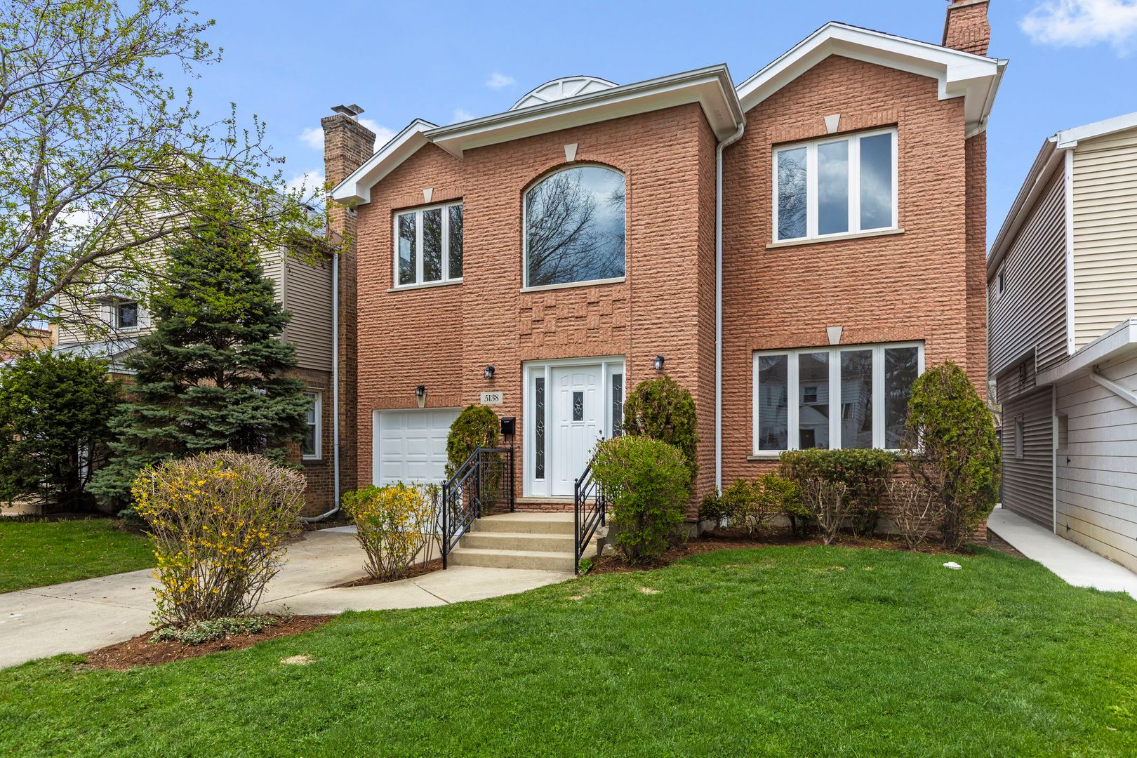 5138 Morse Avenue — Skokie, IL 60077