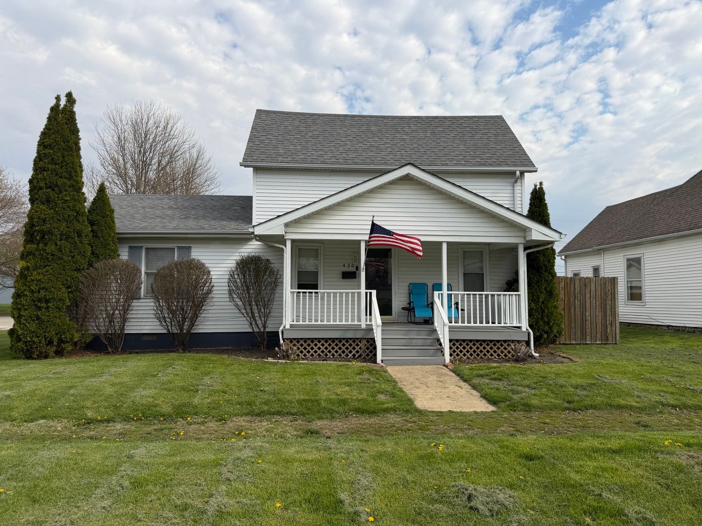 430 W Washington Street — Hoopeston, IL 60942