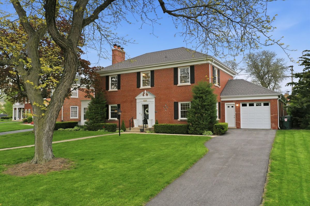 213 Country Club Road, Chicago Heights, IL 60411