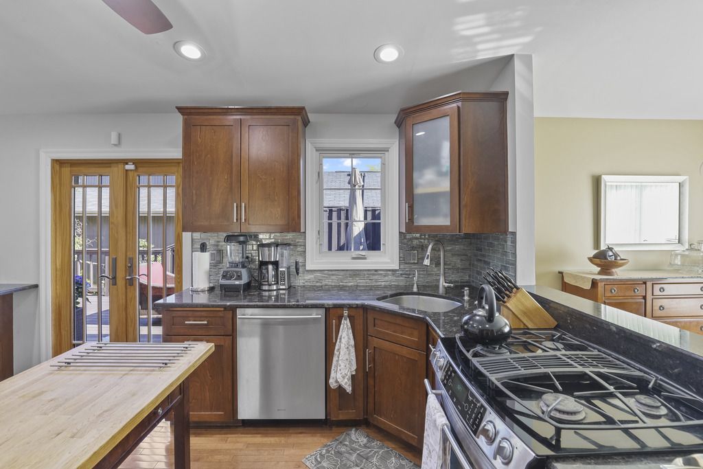 17028 Redwood Court, Orland Hills, IL 60487