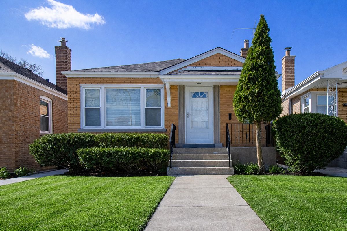 14510 Lowe Avenue, Riverdale, IL 60827