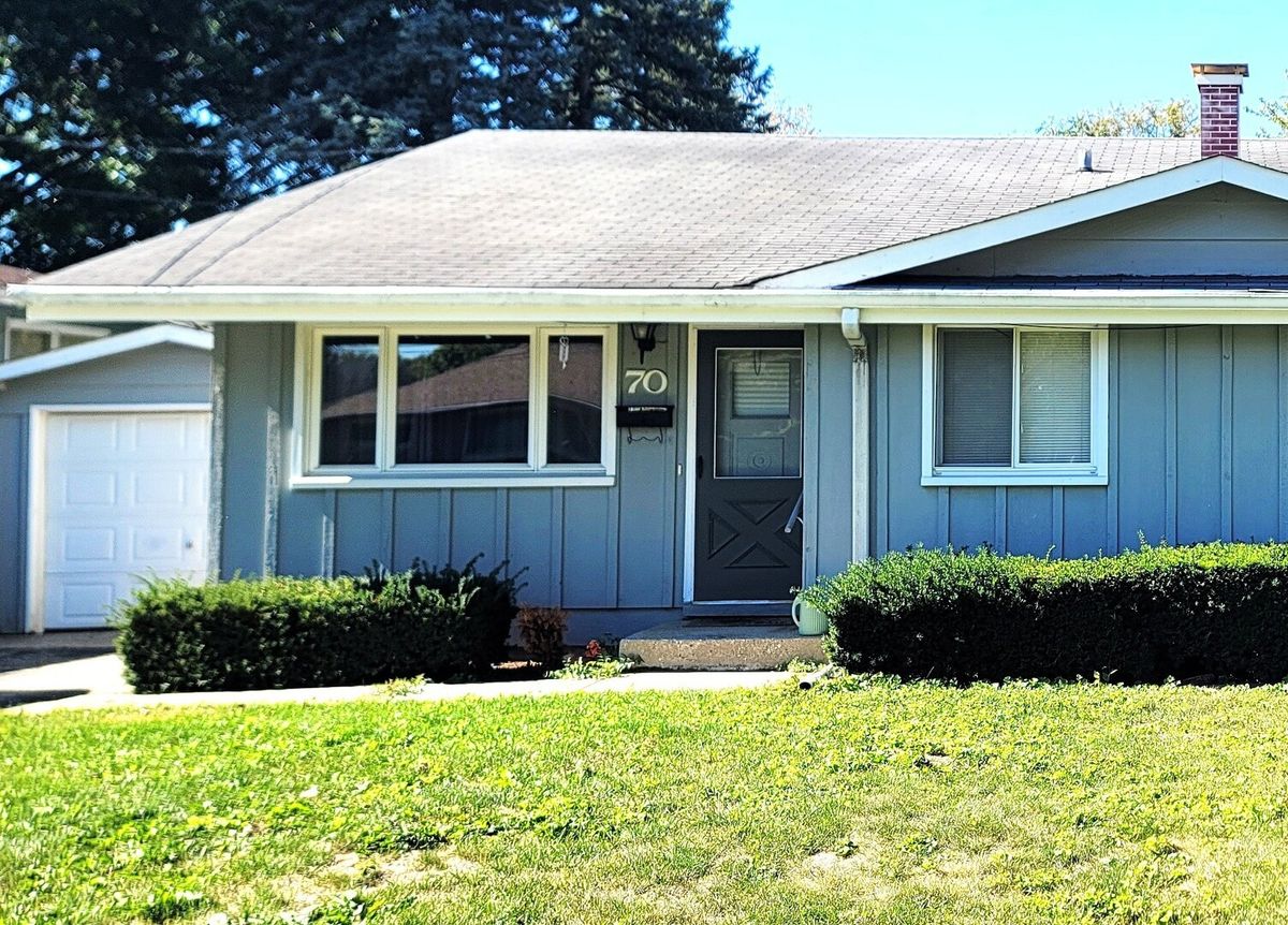 70 Pine Court, Crystal Lake, IL 60014