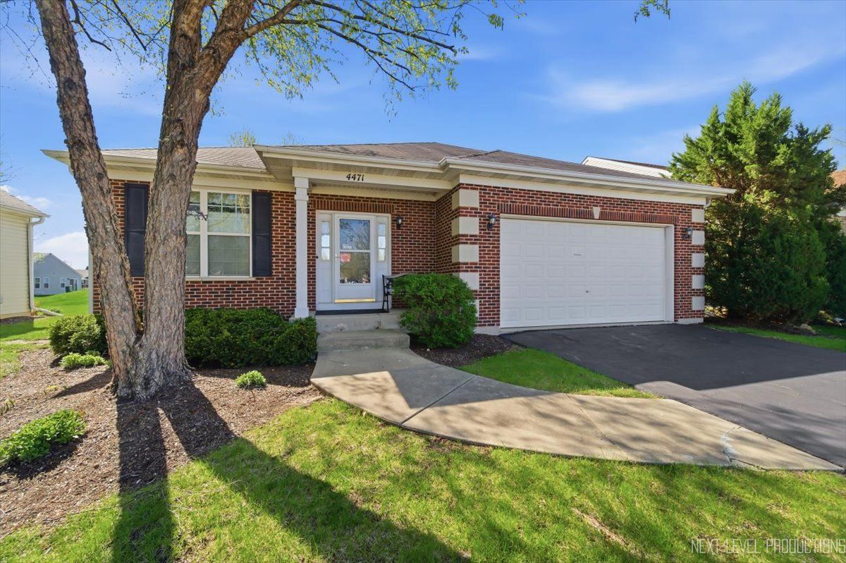 4471 Millbrook Circle, Yorkville, IL 60560