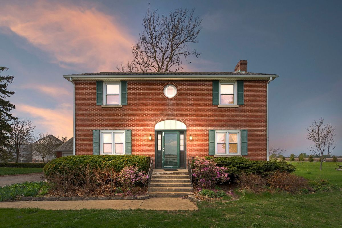 9458 State Route 45/52, Manteno, IL 60950