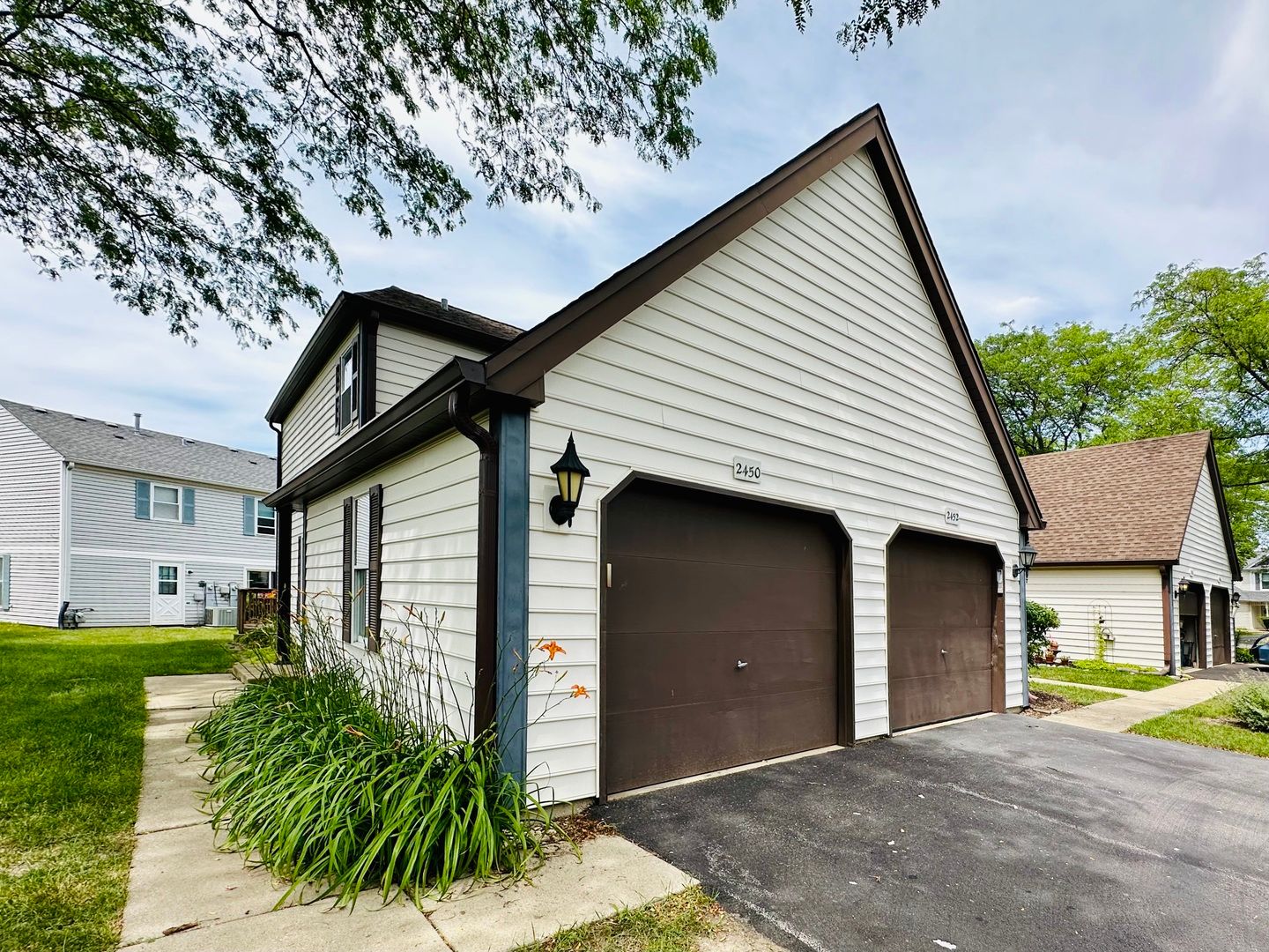 2450 Devonshire Court — Aurora, IL 60502
