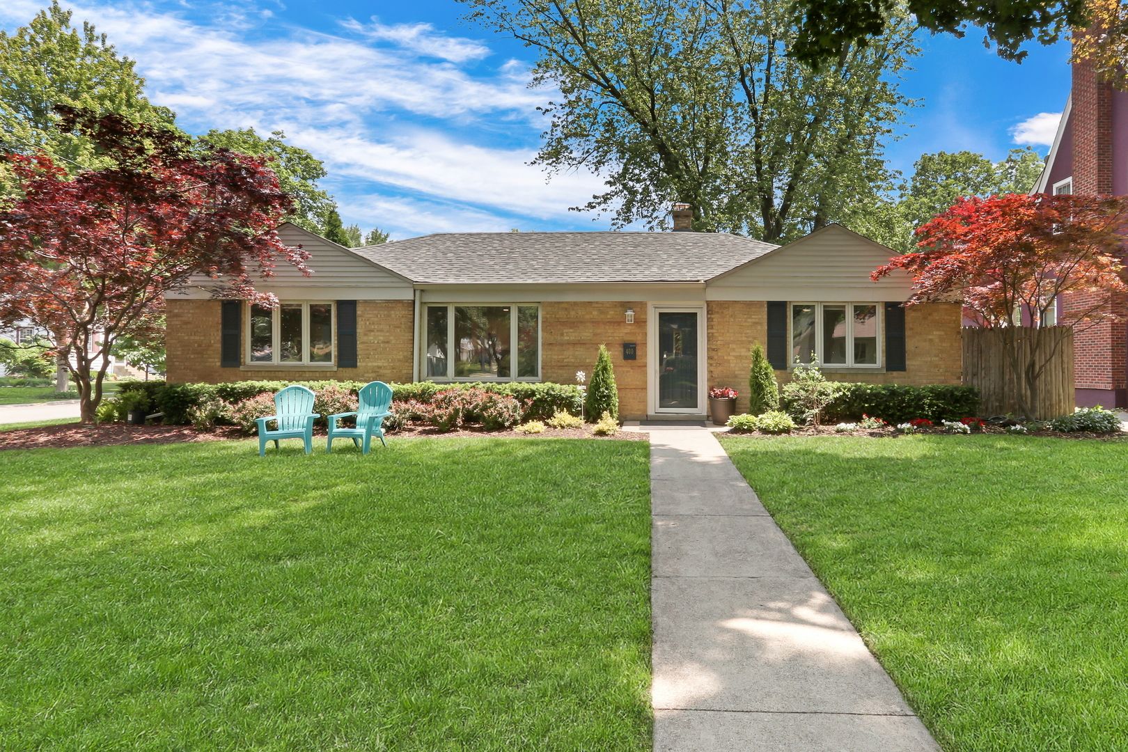 400 Wedgemere Place — Libertyville, IL 60048