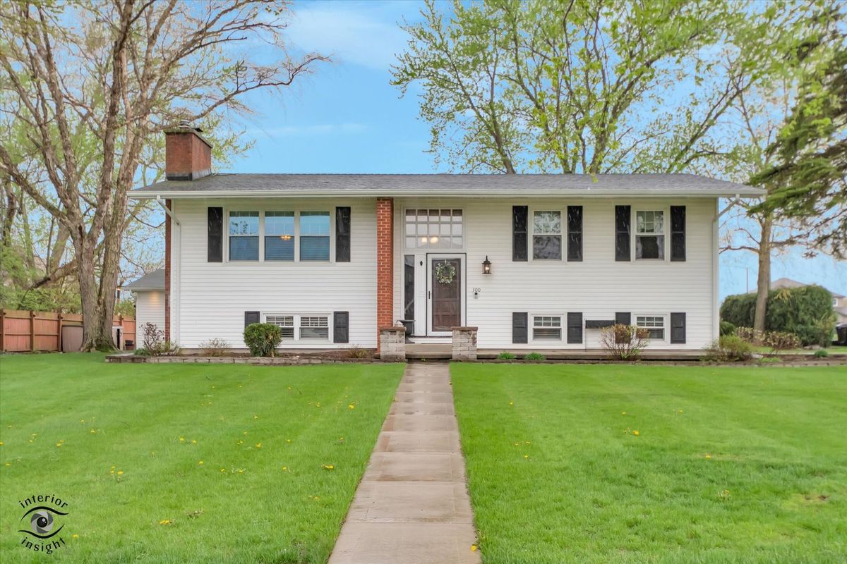 300 Rathje Road, Peotone, IL 60468