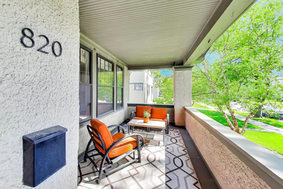 820 N Grove Avenue, Oak Park, IL 60302