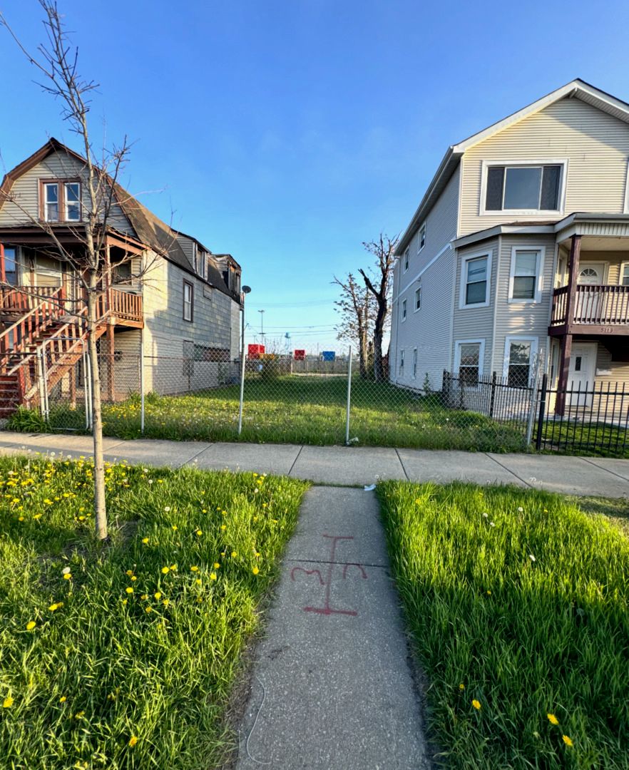 5109 W Lexington Street — Chicago, IL 60644