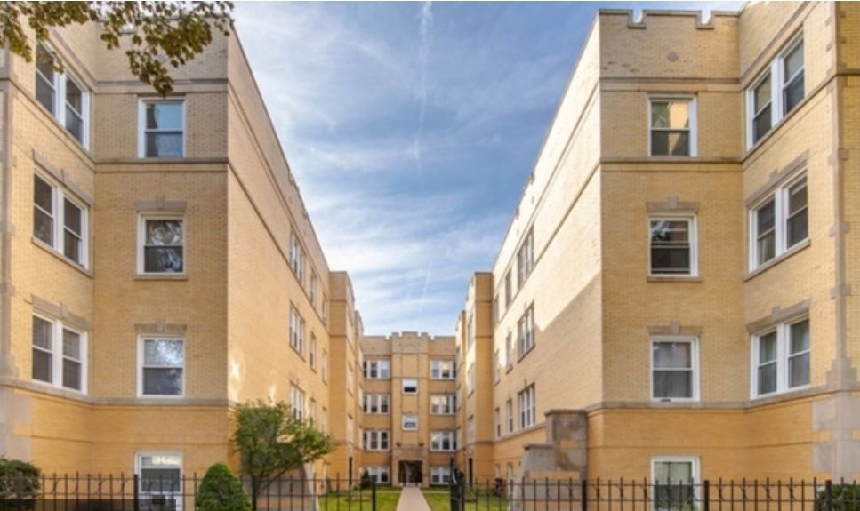 4422 N Saint Louis Avenue #2A — Chicago, IL 60625