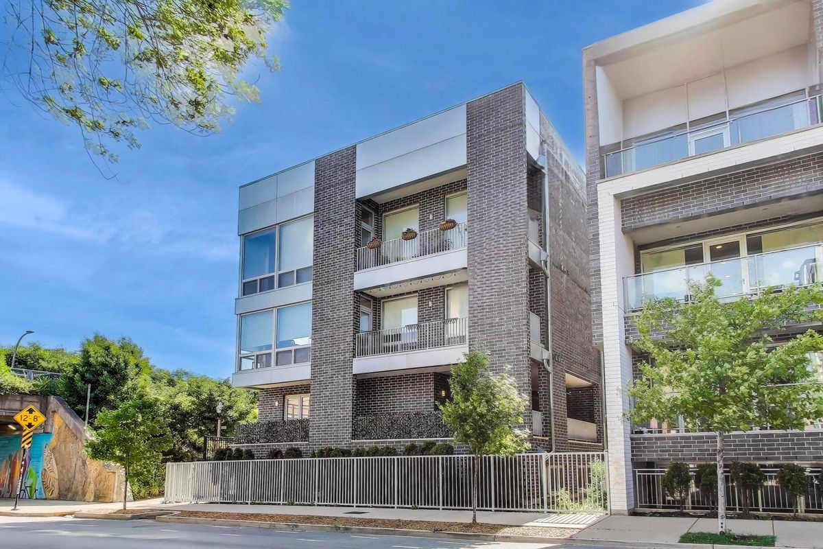 1800 California Avenue, Chicago, IL 60647