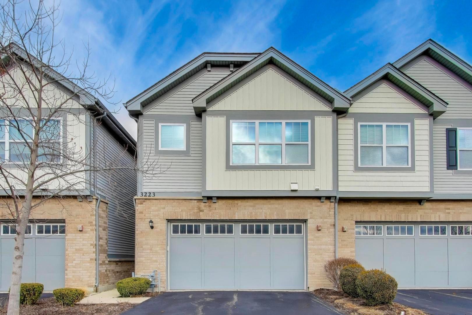 3223 N Heritage Lane — Arlington Heights, IL 60004
