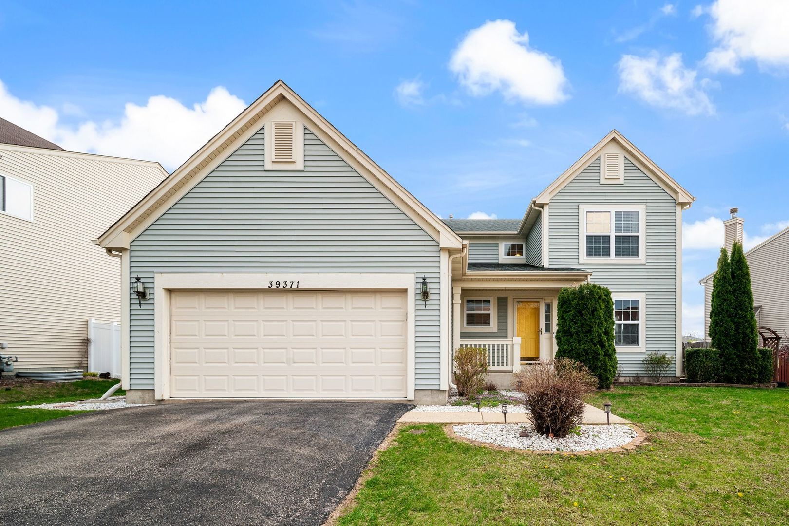 39371 Crofton Lane — Beach Park, IL 60083