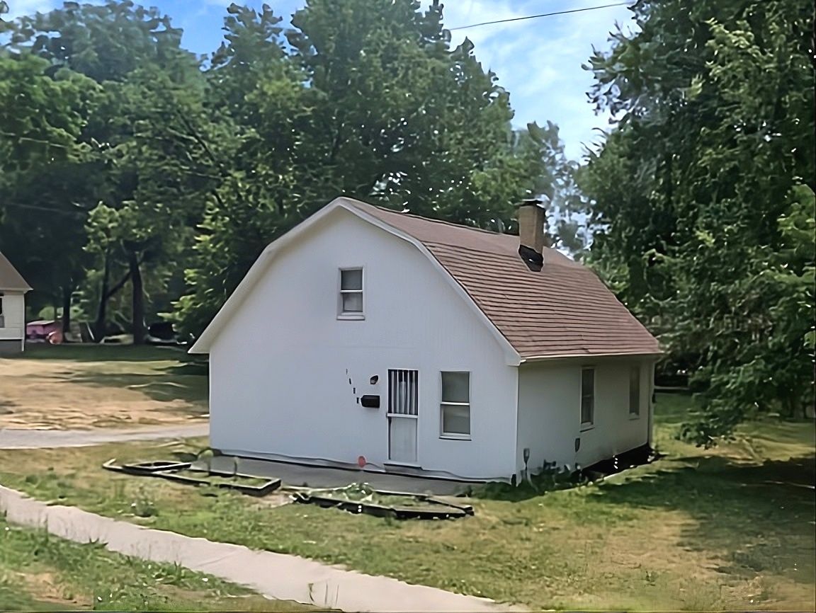 1622 E Cornell Avenue — Springfield, IL 62703