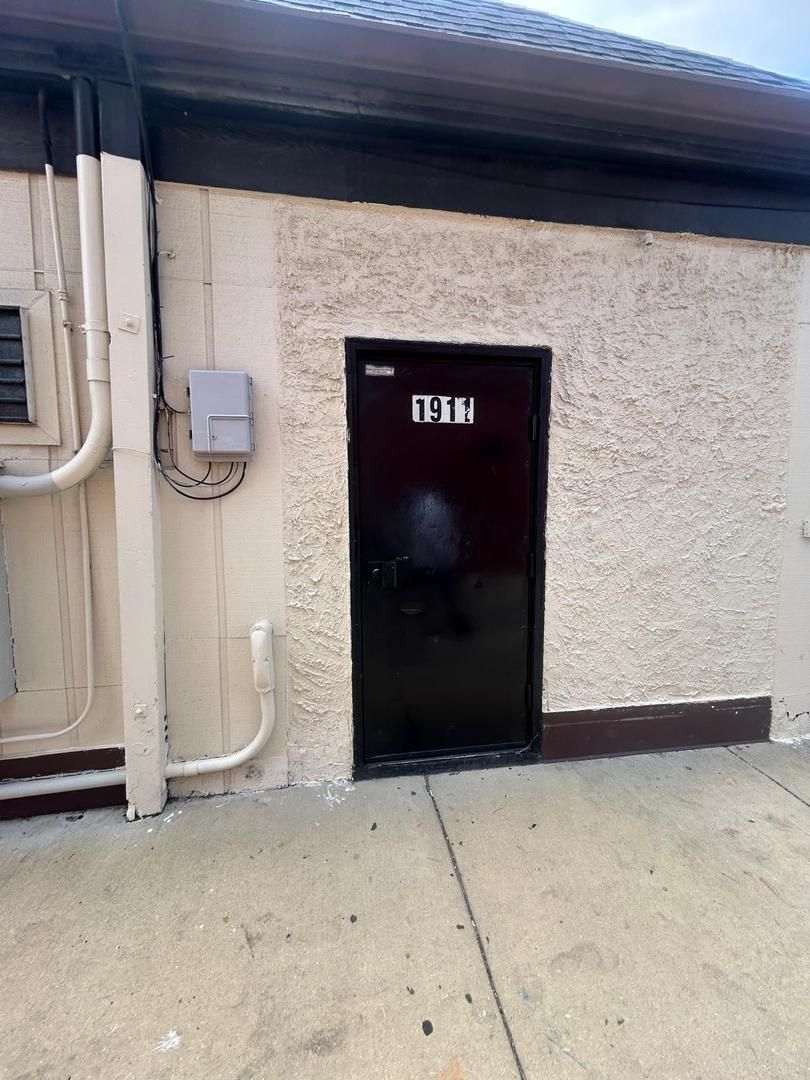 1911 Rice Street, Melrose Park, IL 60160