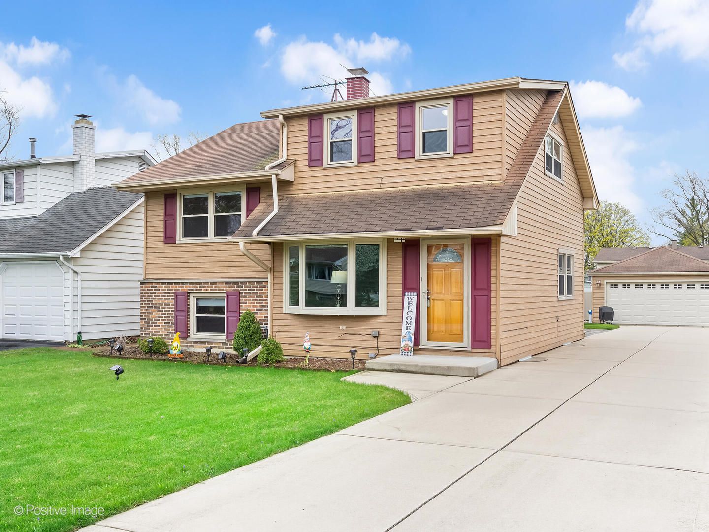 1406 E Elm Street — Wheaton, IL 60189