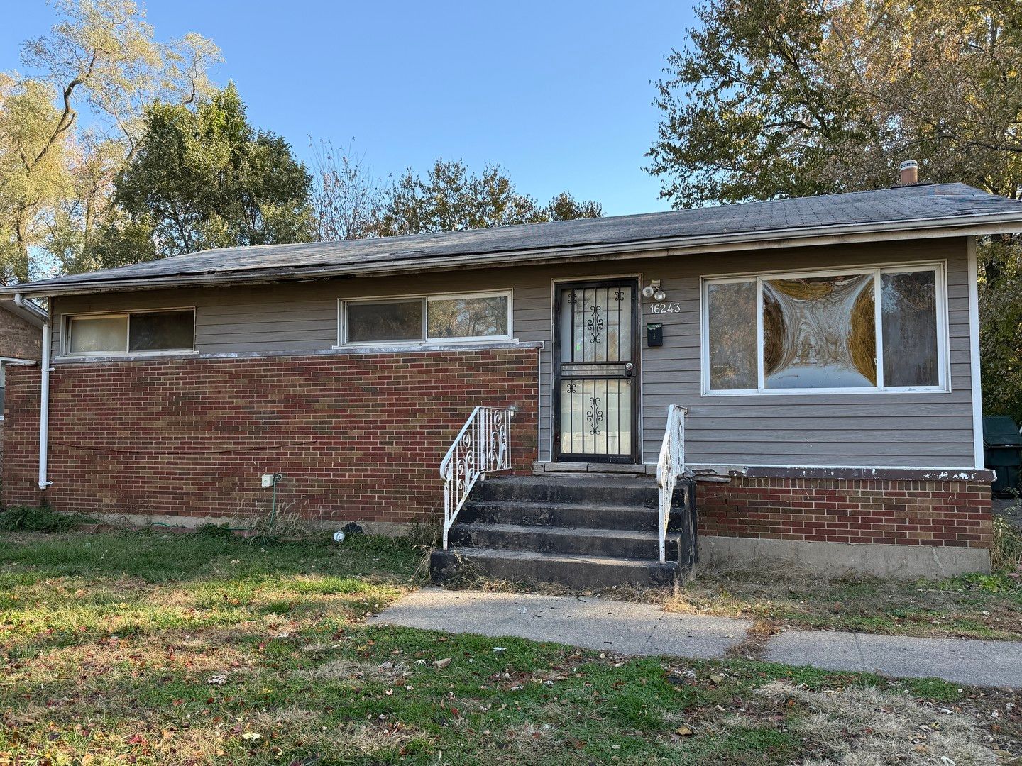 16243 Sussex Avenue — Markham, IL 60428