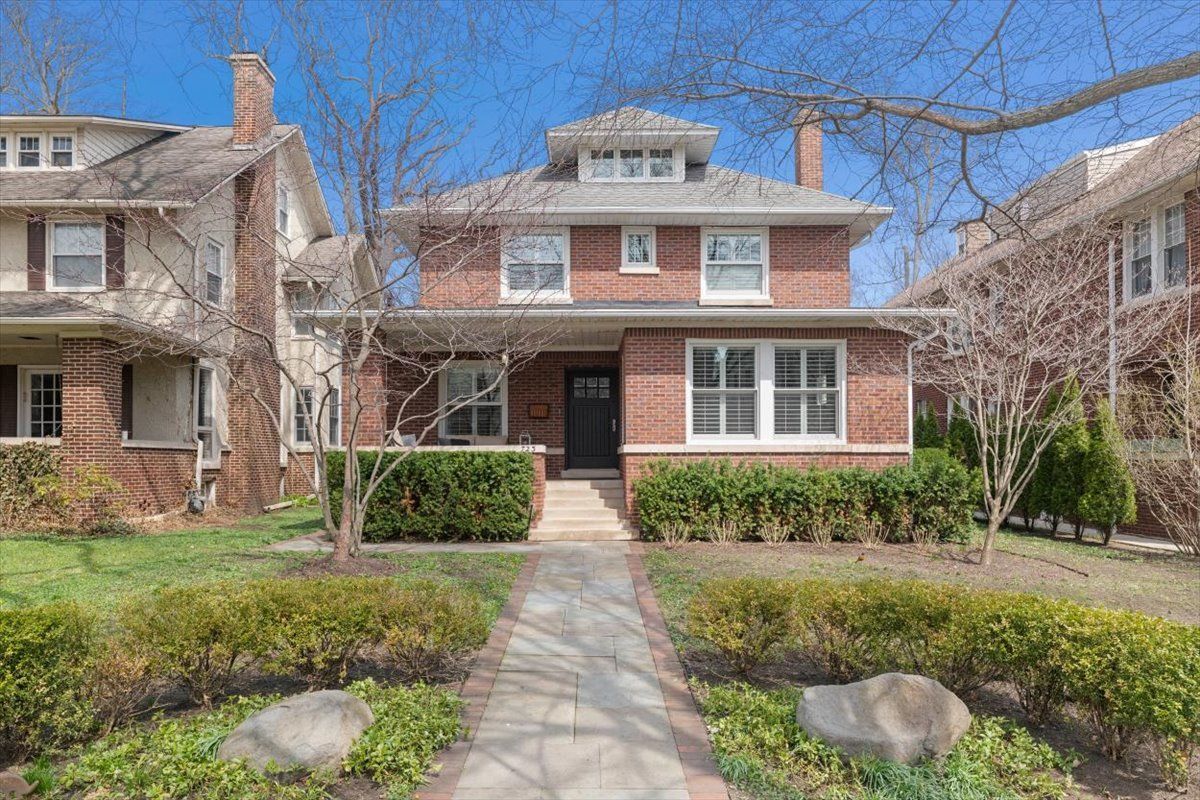 723 Lincoln Street, Evanston, IL 60201