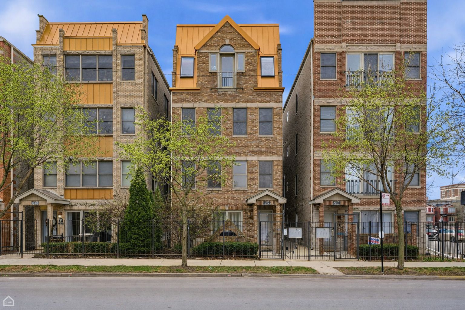 2455 W HARRISON Street #2 — Chicago, IL 60612
