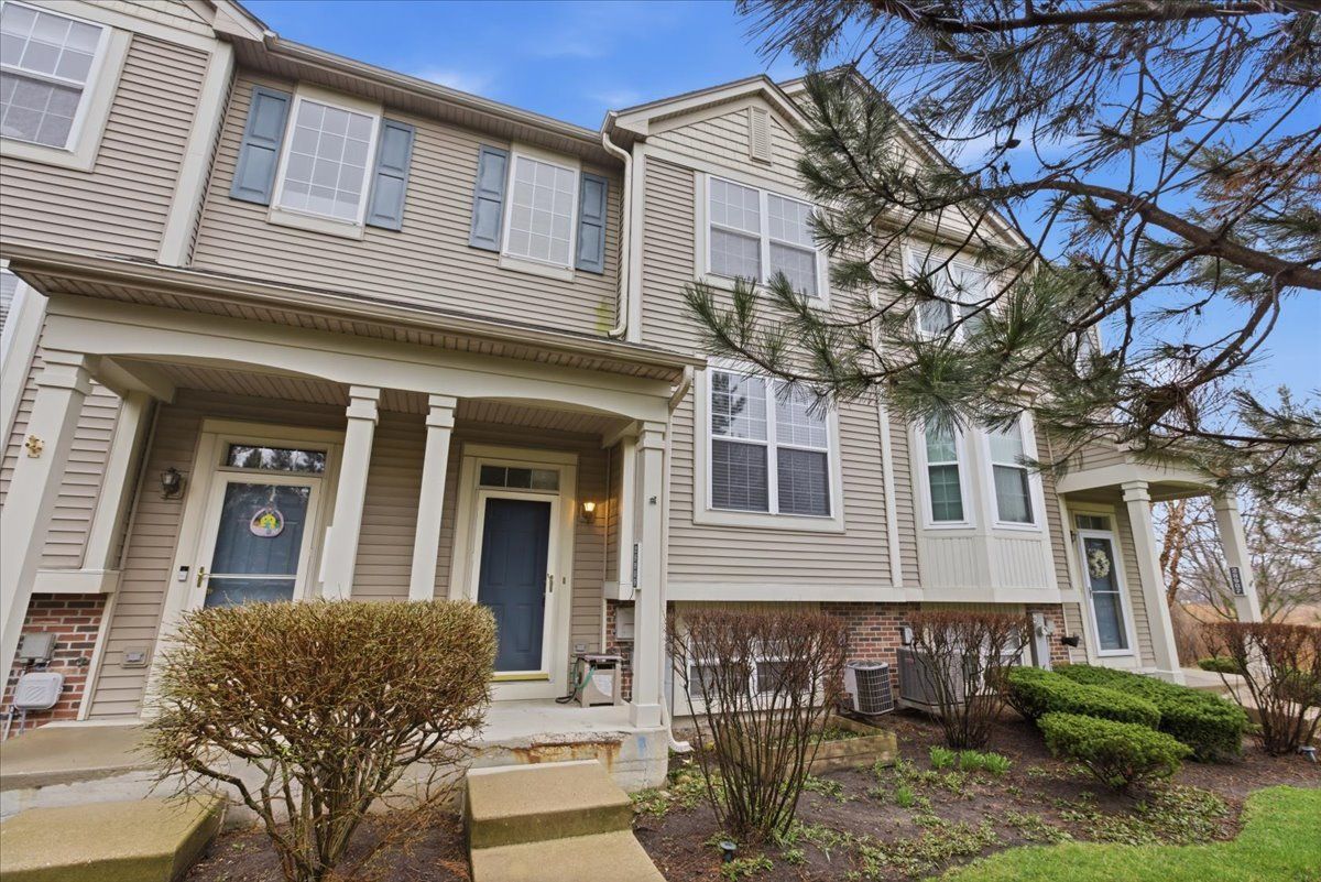 28909 Pondview Drive, Lakemoor, IL 60051