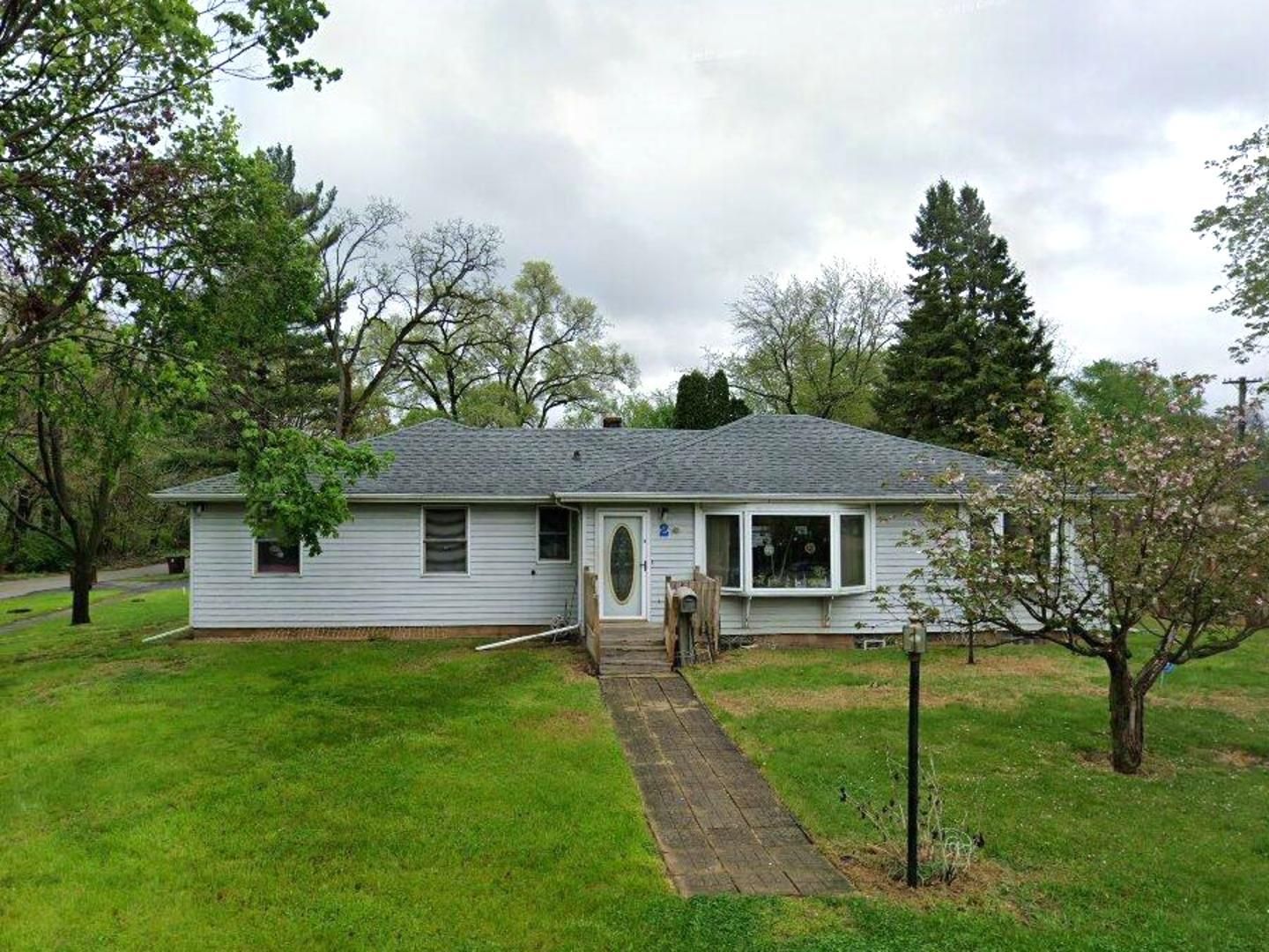 2 Davison Street — Joliet, IL 60433