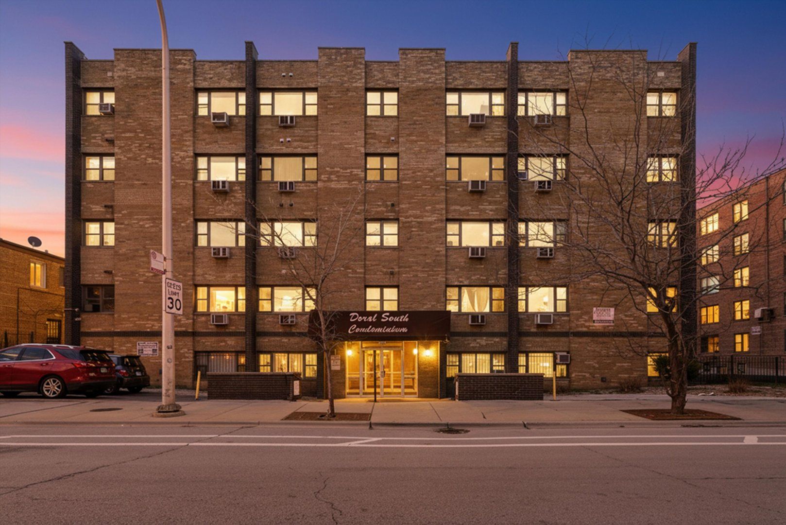 7854 S South Shore Drive #306 — Chicago, IL 60649