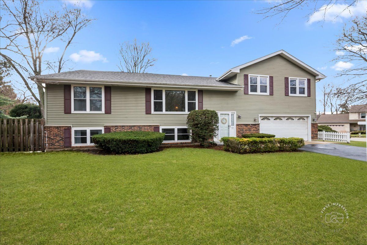 701 Viking Drive — Batavia, IL 60510