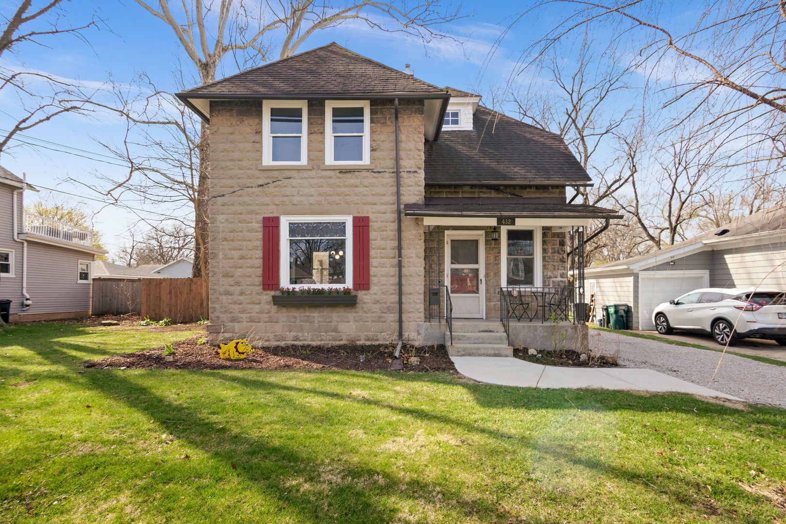 432 Church Street — Batavia, IL 60510