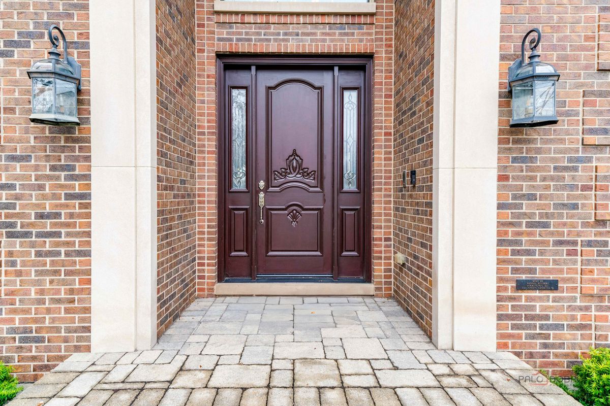 435 Winfield Lane, Inverness, IL 60010