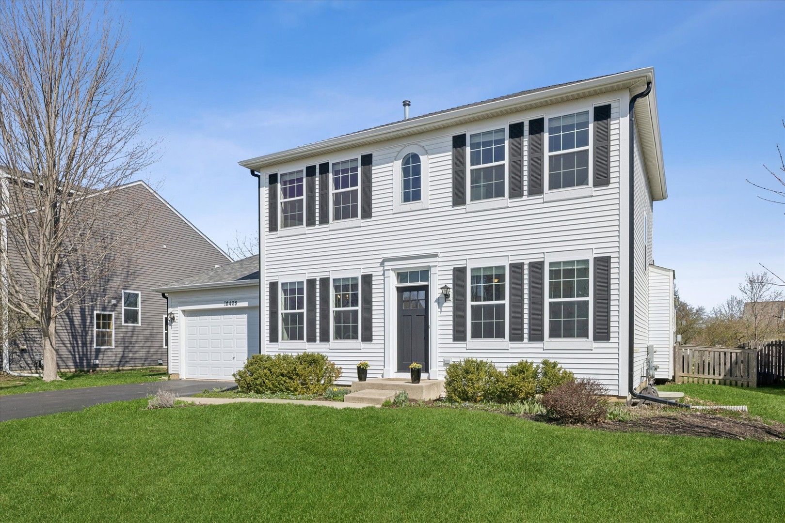 10468 LANSDALE Street — Huntley, IL 60142