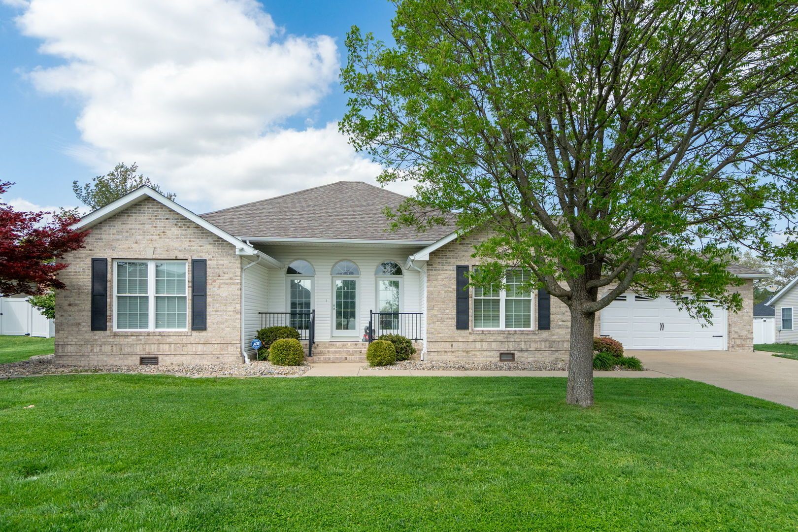 1106 Daybreak Drive — Marion, IL 62959