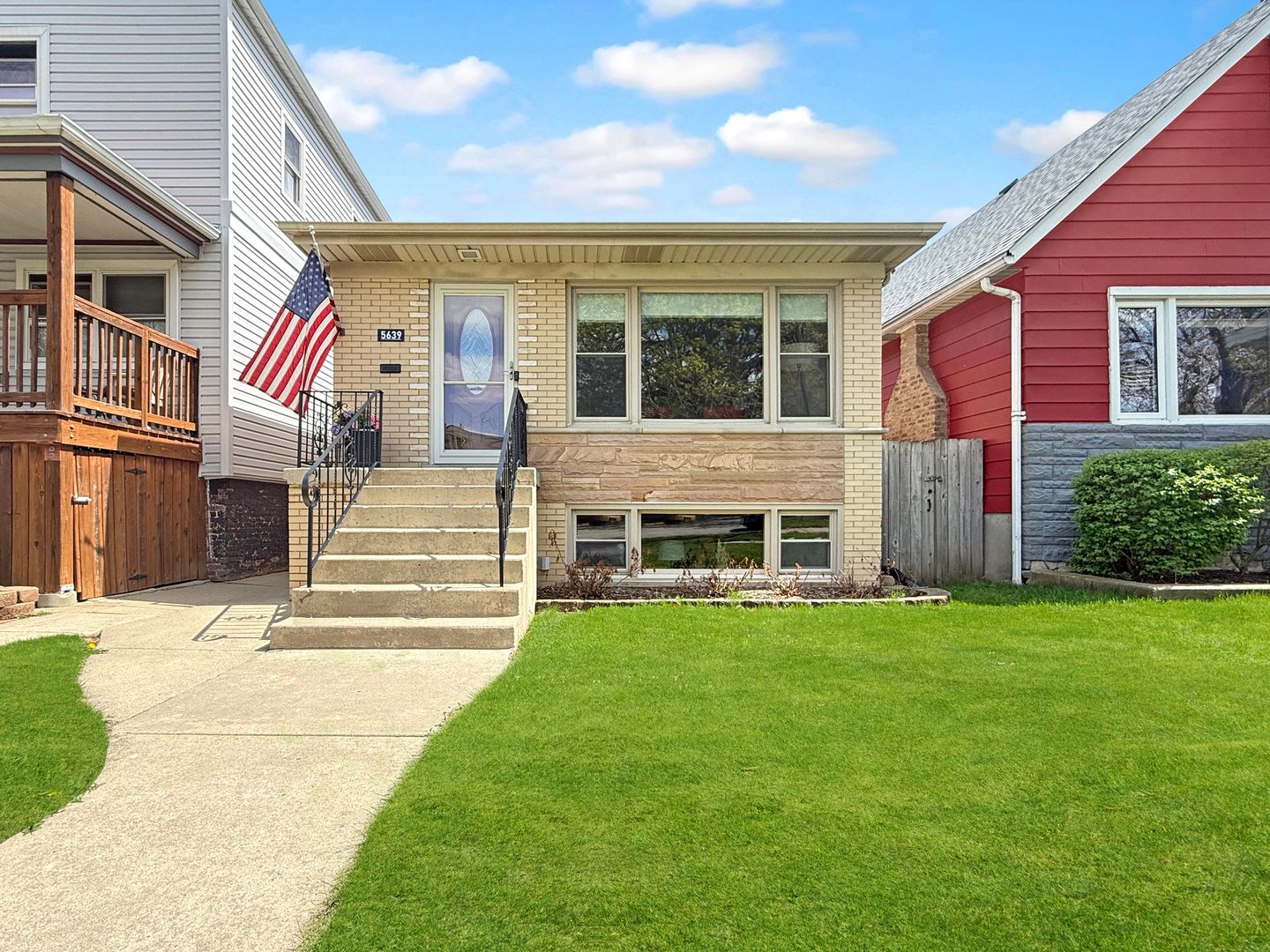 5639 N MAJOR Avenue — Chicago, IL 60646
