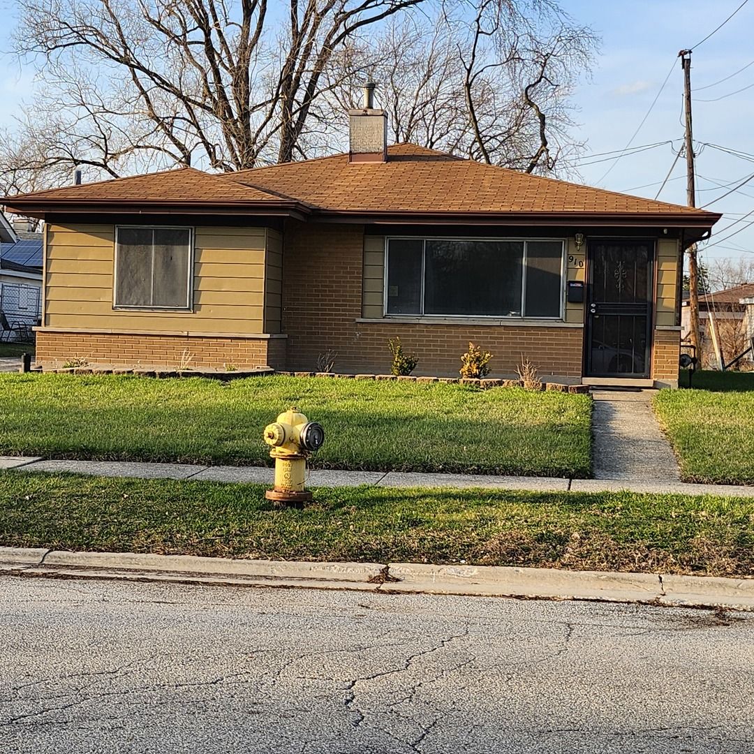 910 163rd Street — Calumet City, IL 60409