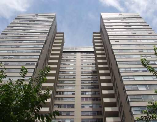 6301 Sheridan Road, Chicago, IL 60660