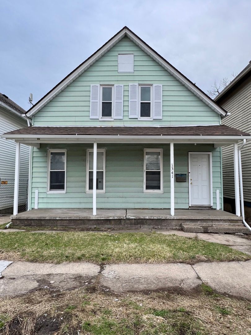 1341 W 4TH Street — Davenport, IA 52802
