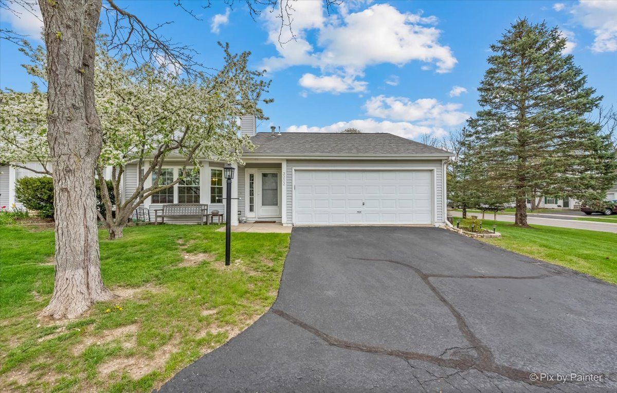 3202 Lynette Lane — Island Lake, IL 60042