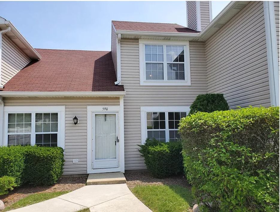 590 LeParc Circle — Buffalo Grove, IL 60089