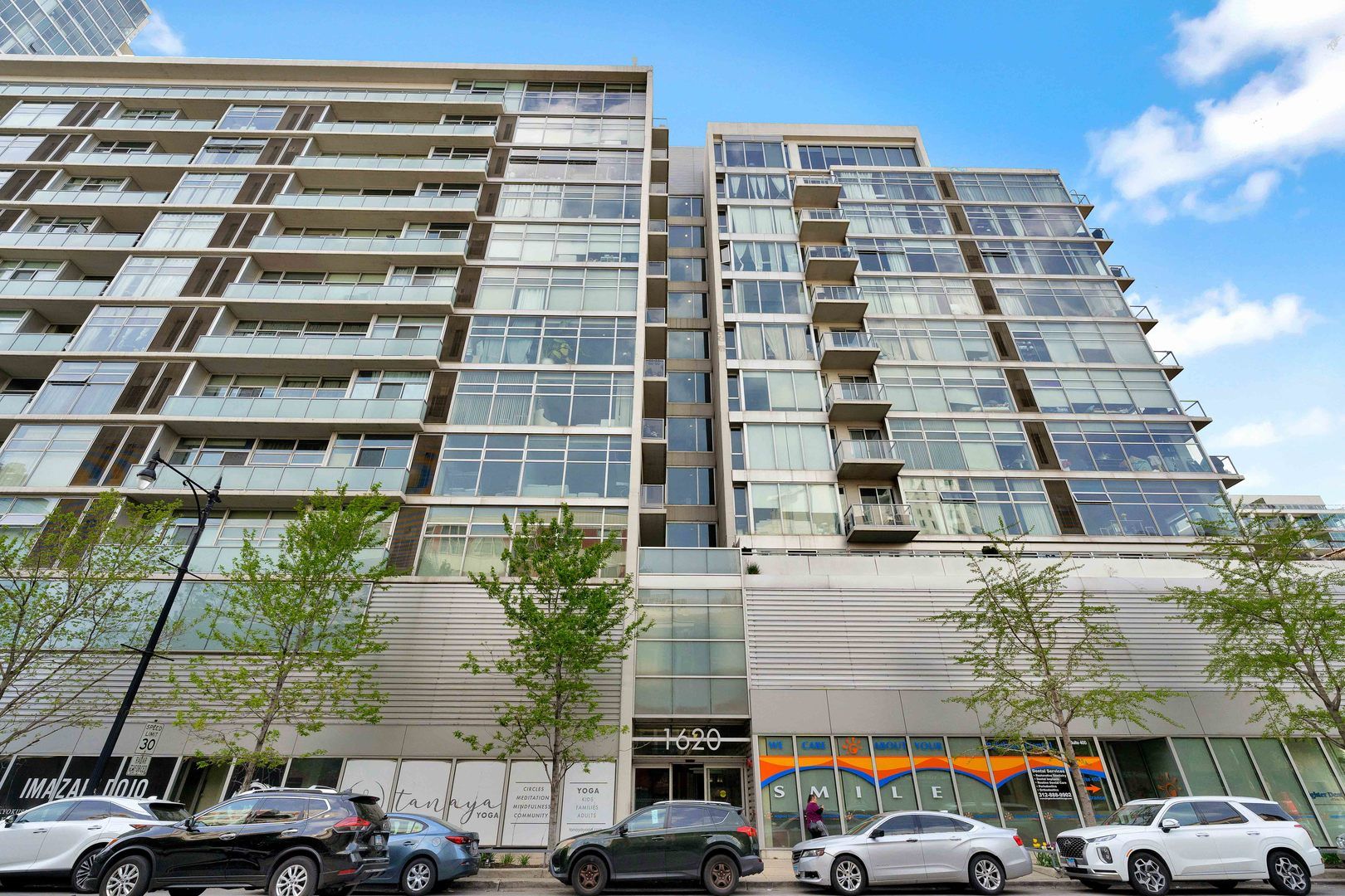 1620 S Michigan Avenue #1117 — Chicago, IL 60616